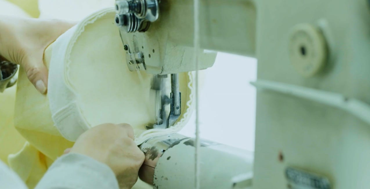 Round bottoms assembly for pulse-jet dust collector filter bags